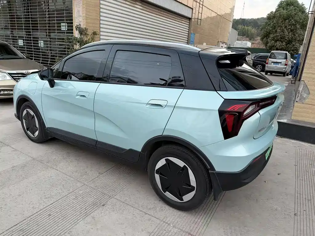 GEELY GEOMETRY E FIREFLY