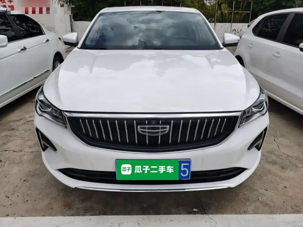 Geely Emgrand — миниатюра 3