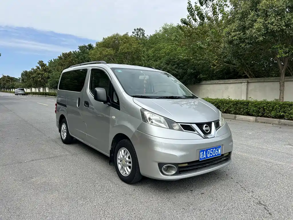 Nissan NV200 — миниатюра 3