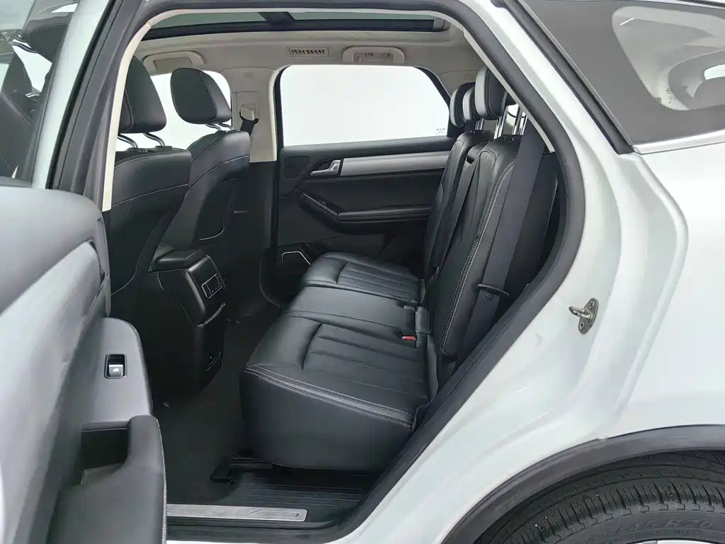 BYD Tang — миниатюра 15