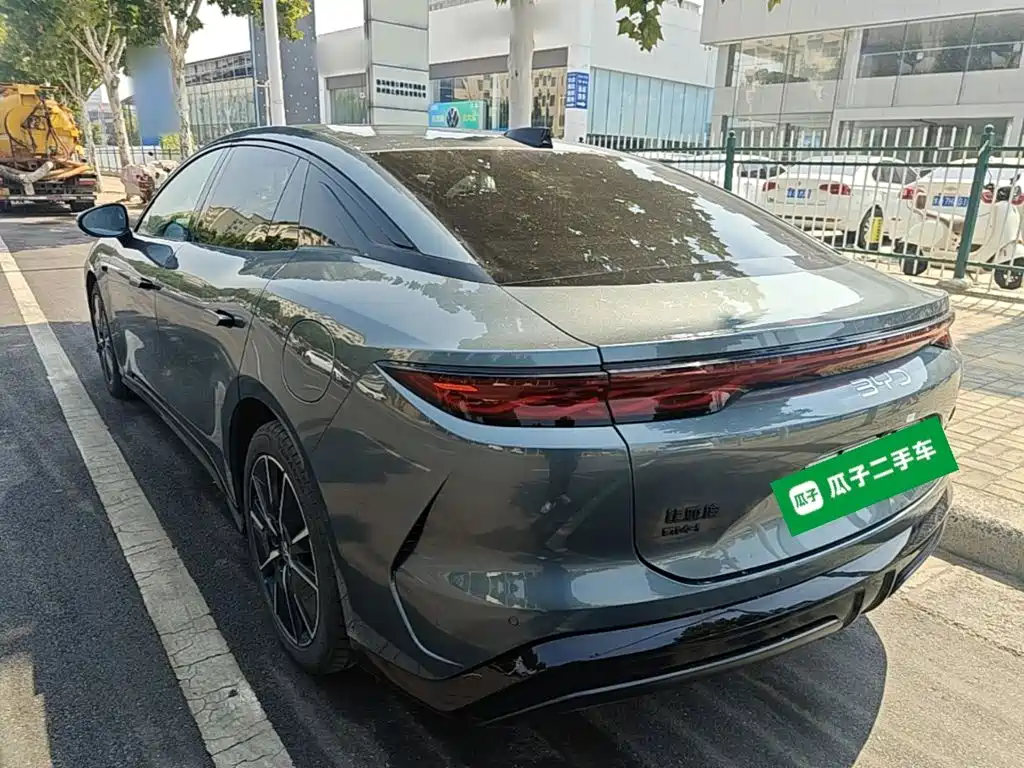 BYD Han L — миниатюра 5