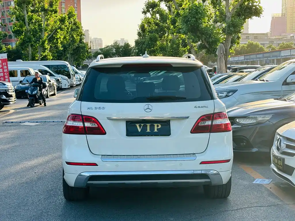 Mercedes-Benz M 2012 ML 350