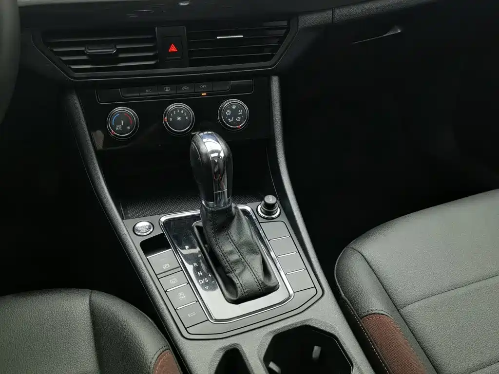 Volkswagen Bora — миниатюра 13