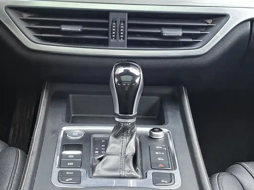BYD Tang — миниатюра 13