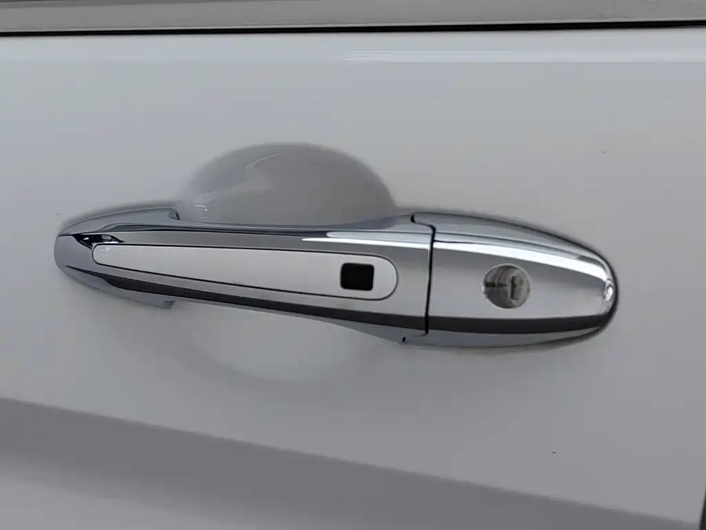 Haval M6 — миниатюра 18