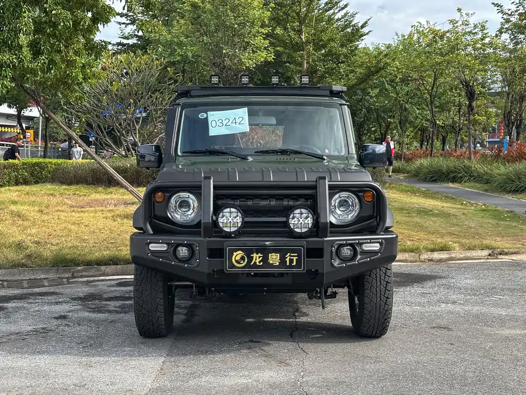 Suzuki Jimny — миниатюра 2