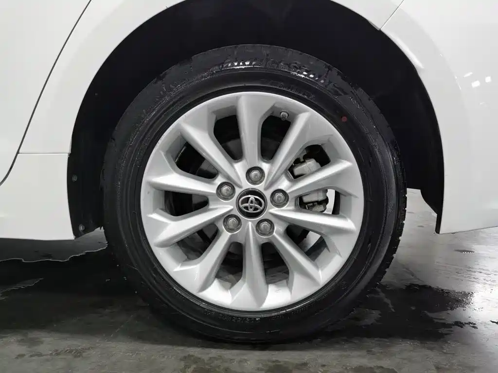 Toyota Corolla — миниатюра 17