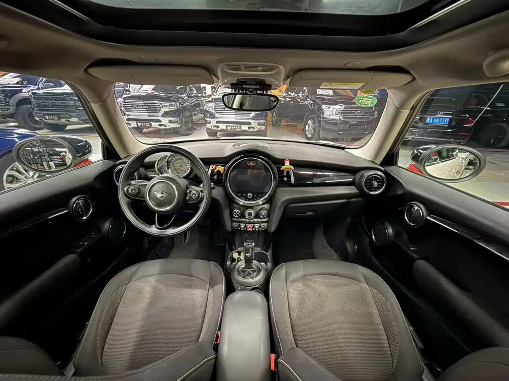 MINI Mini — миниатюра 8