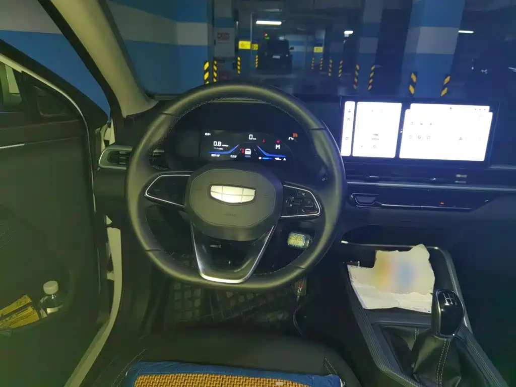 Geely Emgrand — миниатюра 6
