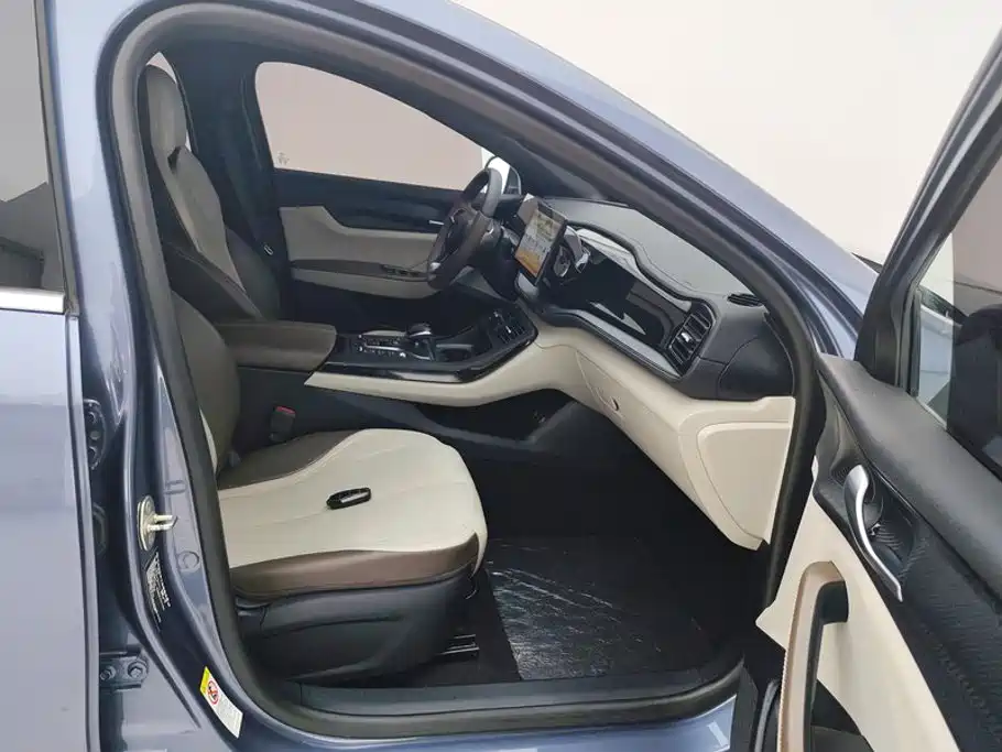 BYD Qin PLUS — миниатюра 8