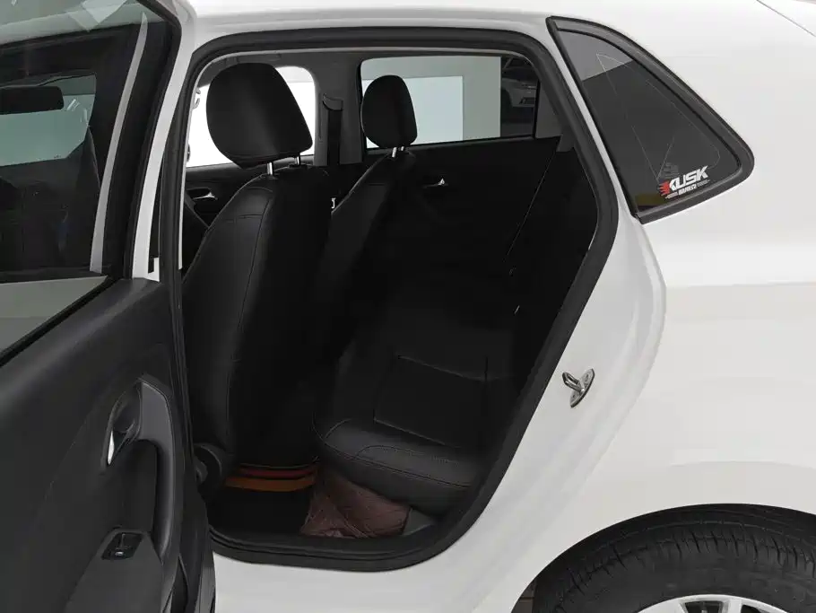 Volkswagen Polo — миниатюра 11
