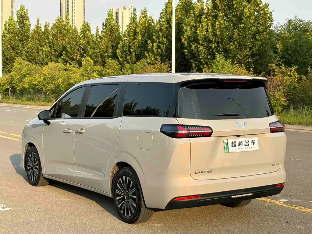 Wuling Xingguang 730 New Energy — миниатюра 15