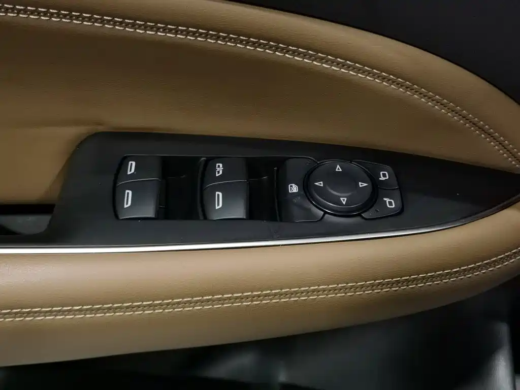 Buick Regal — миниатюра 9