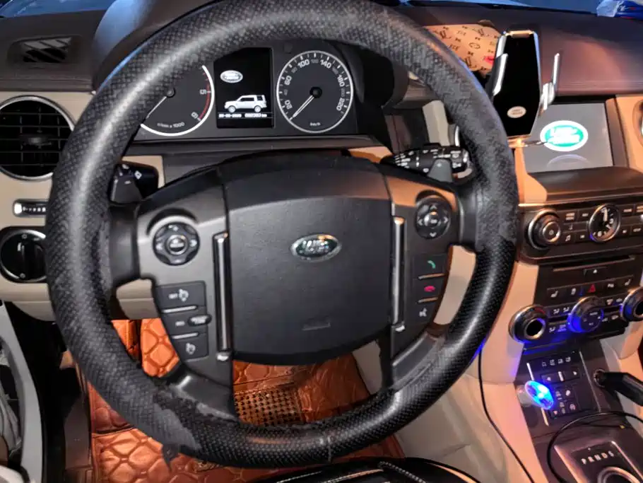 Land Rover Discovery — миниатюра 15