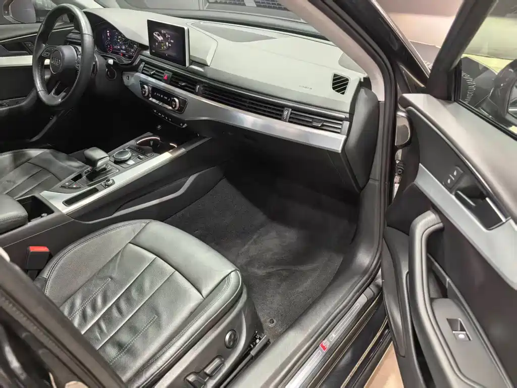 Audi A4L — миниатюра 7