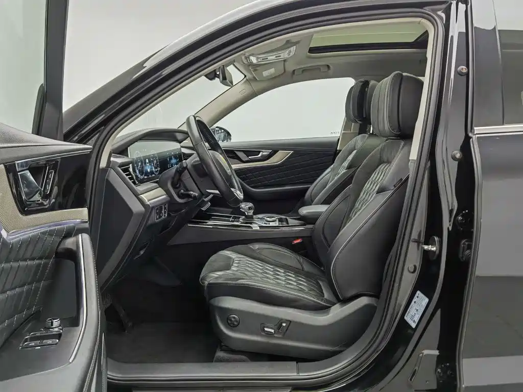 Hongqi Hongqi HS5 — миниатюра 10