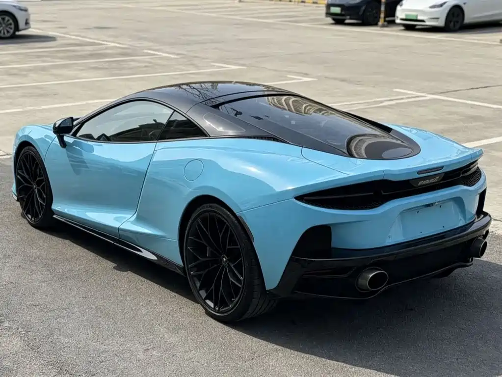 McLaren GT — миниатюра 4