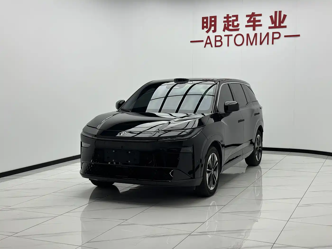 Toyota Platinum Wisdom 3X 2025 Черный из Китая