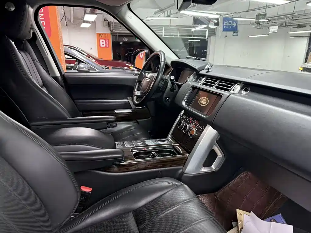 Land Rover Range Rover — миниатюра 11