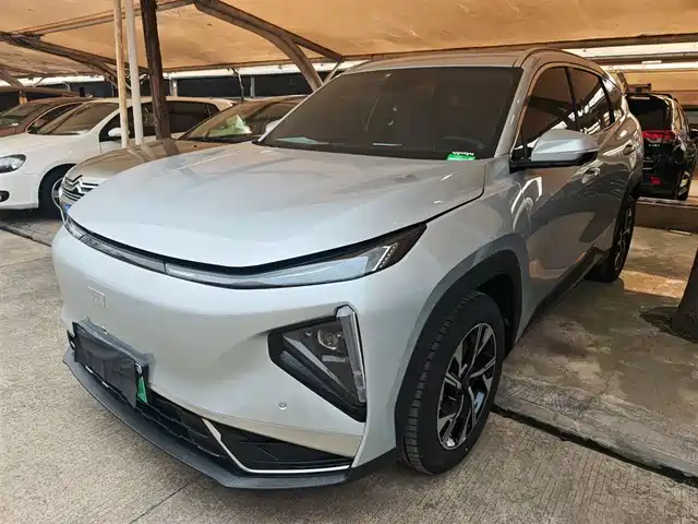 2025 Geely Galaxy L7