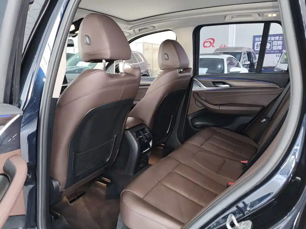 BMW X3 — миниатюра 14