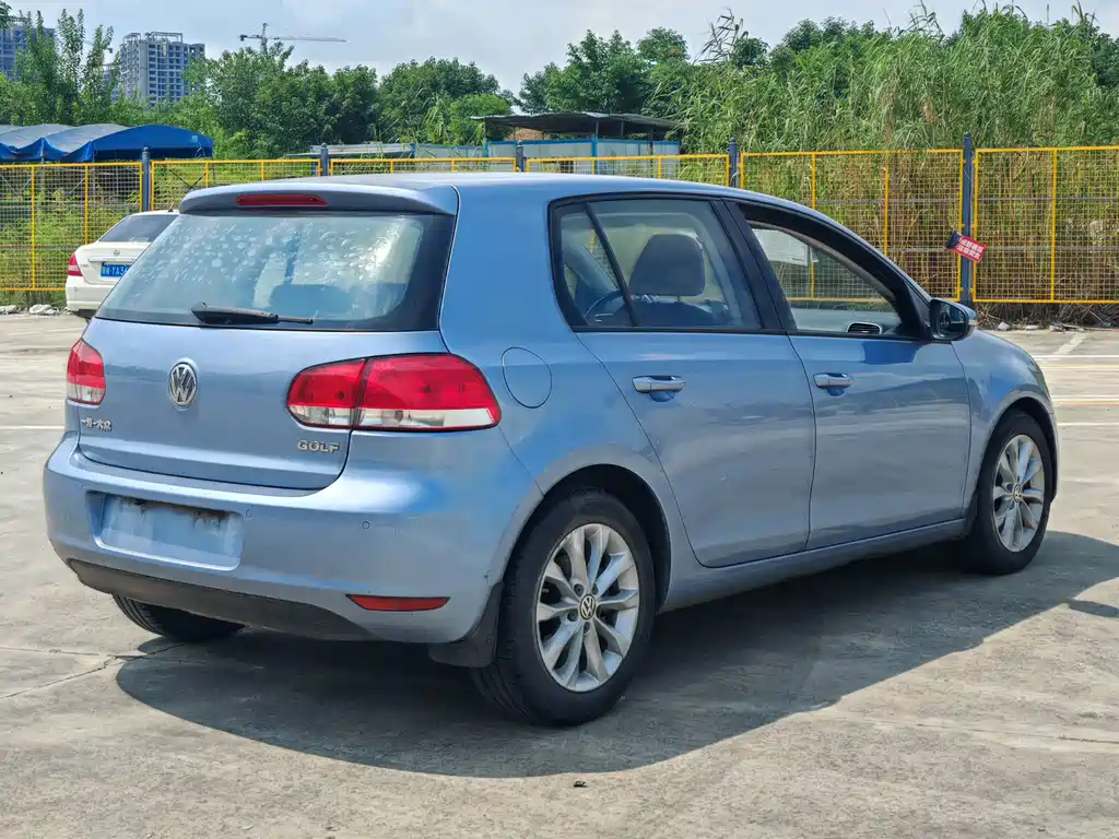 Volkswagen Golf — миниатюра 8
