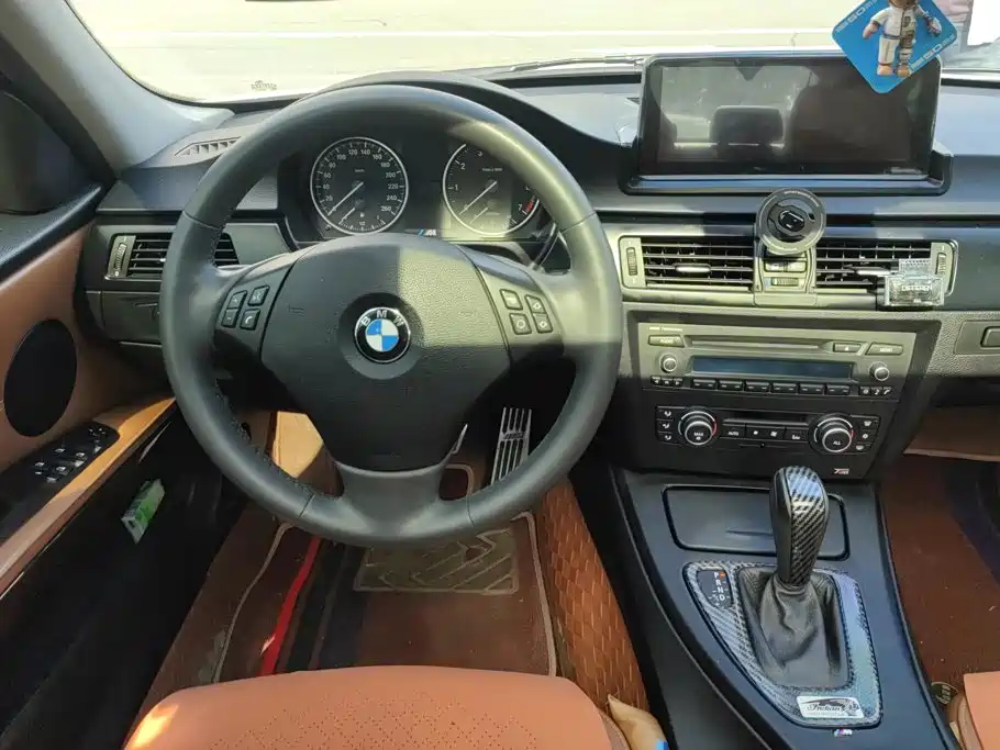 BMW 3 Series — миниатюра 13