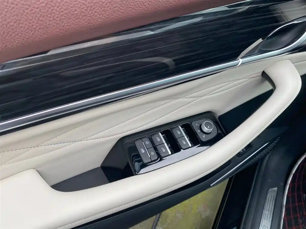 GEELY AUTOMOBILE XINGYUE L