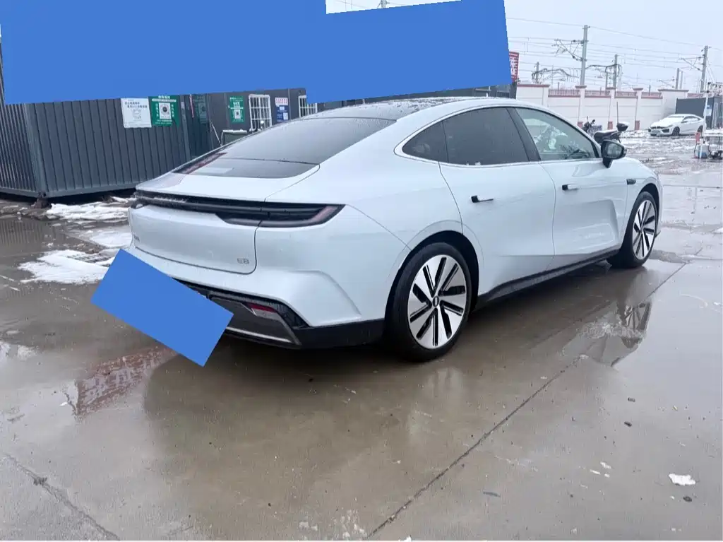 GEELY GALAXY GALAXY E8