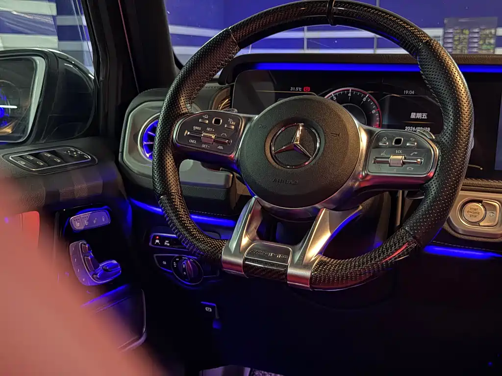 Mercedes-Benz G-Class — миниатюра 12