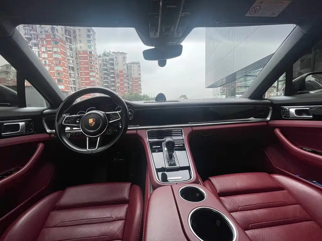 PORSCHE PANAMERA NEW ENERGY