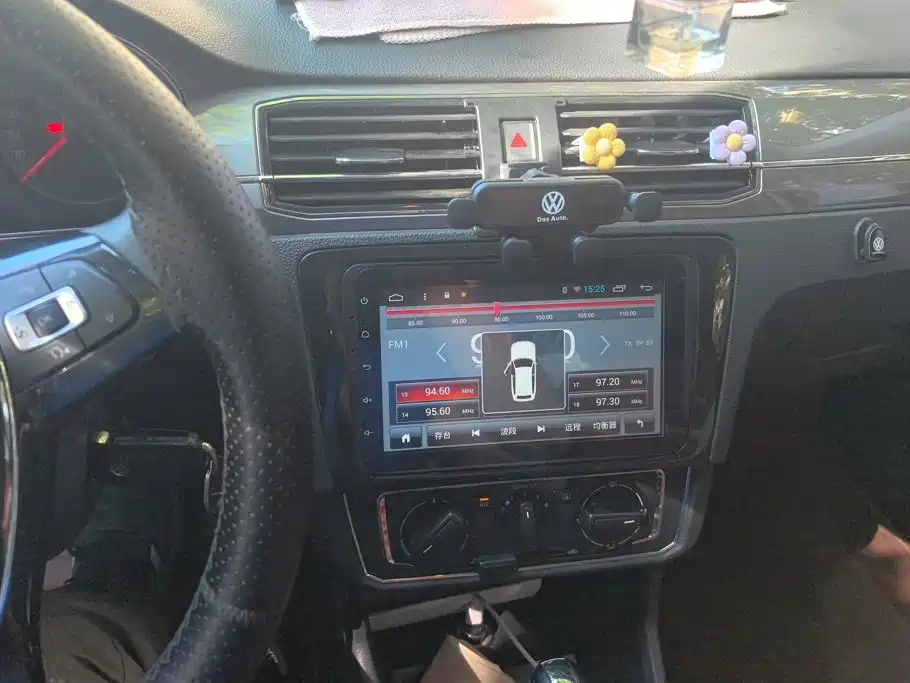 Volkswagen Santana — миниатюра 13