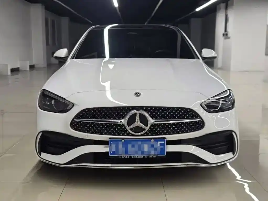 Mercedes-Benz C-Class — миниатюра 2