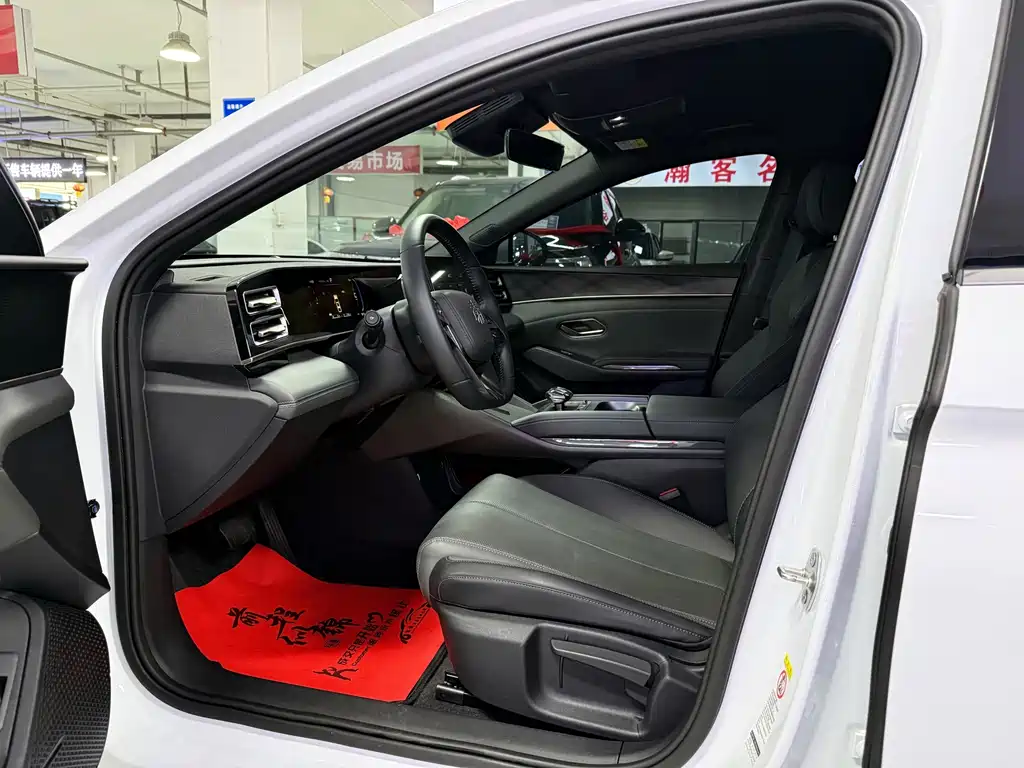 BYD Qin L — миниатюра 7