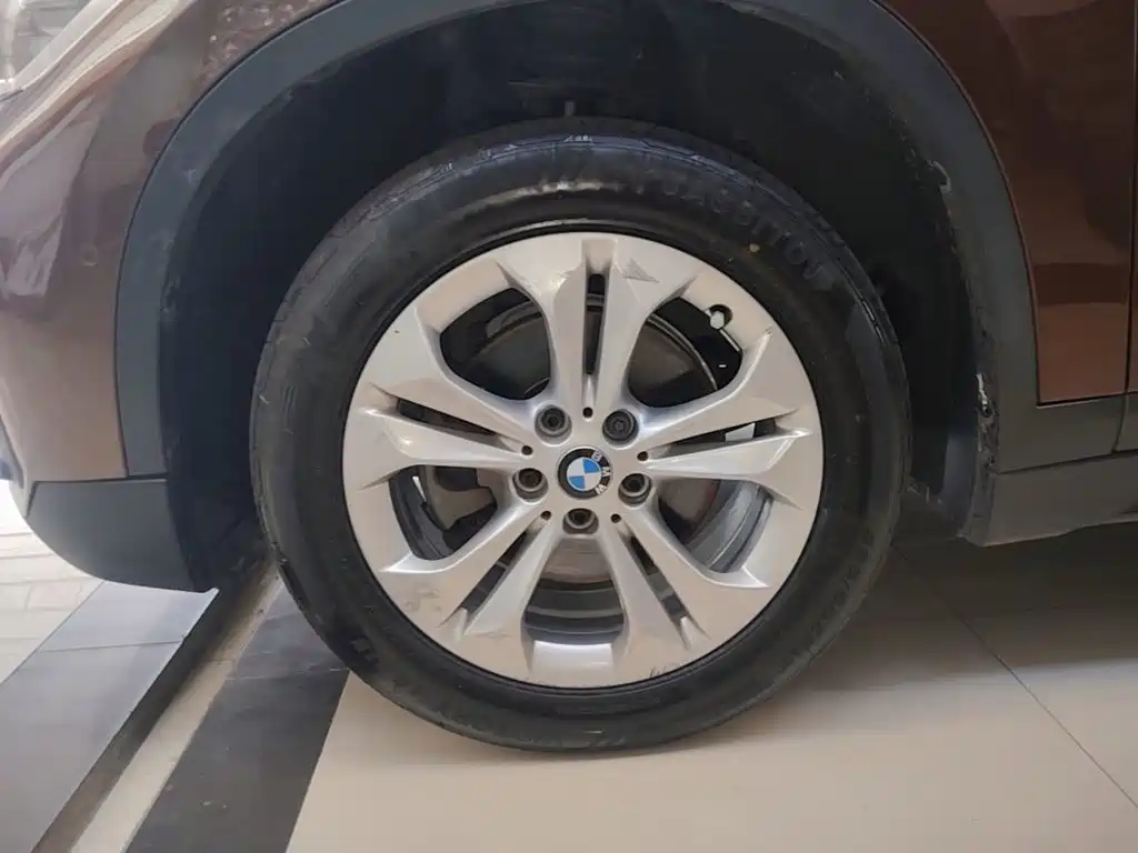 BMW X1 — миниатюра 23