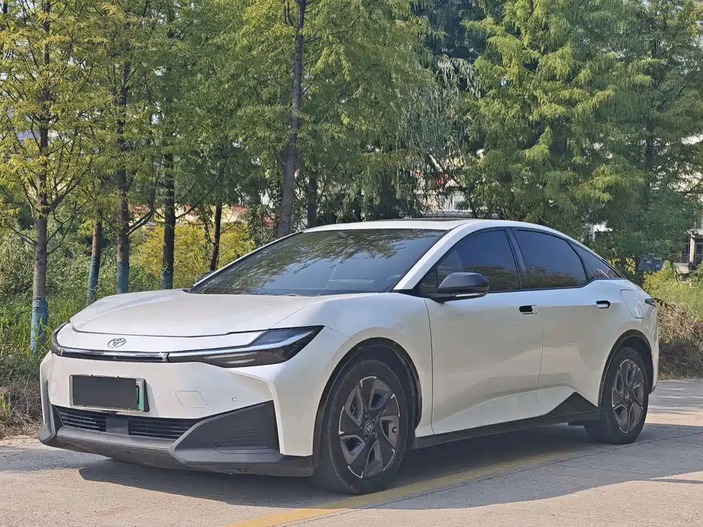 Toyota bZ3