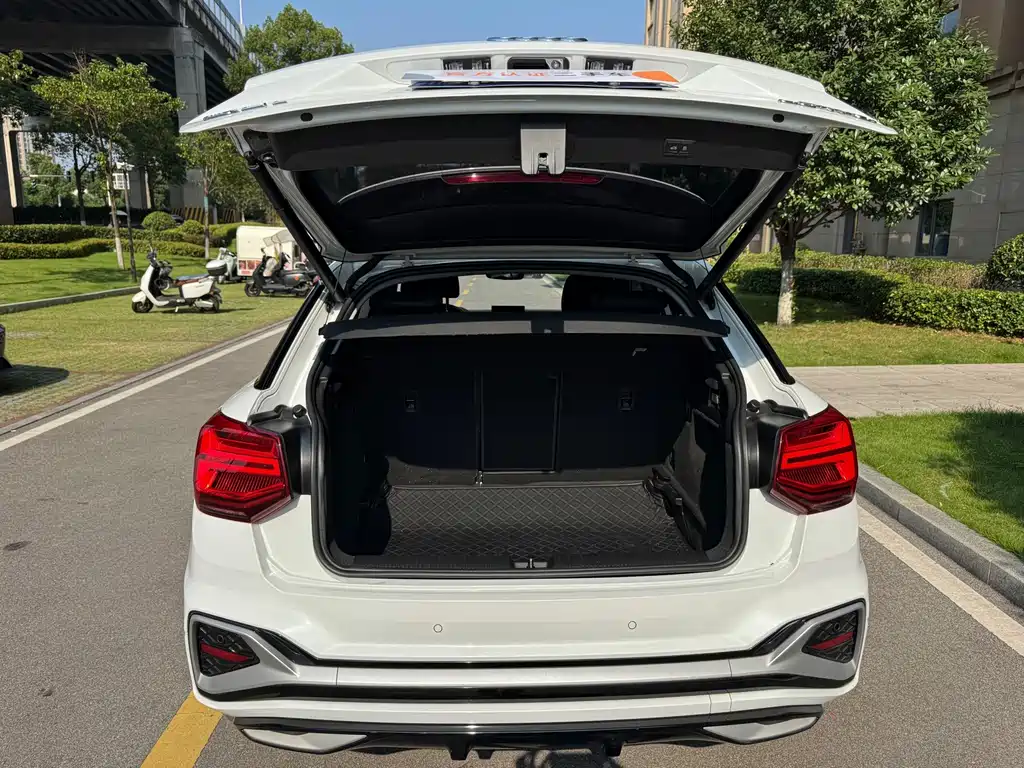 Audi Q2L — миниатюра 14
