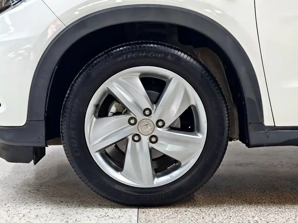 Honda Vezel — миниатюра 10