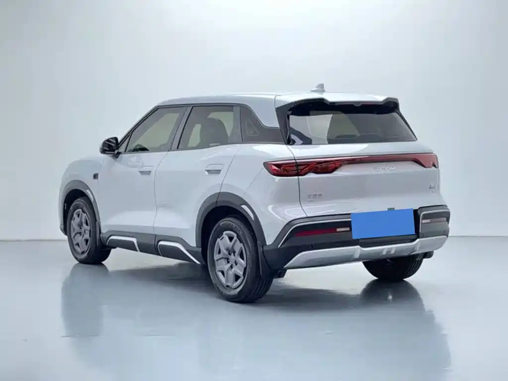 BYD Yuan UP — миниатюра 6