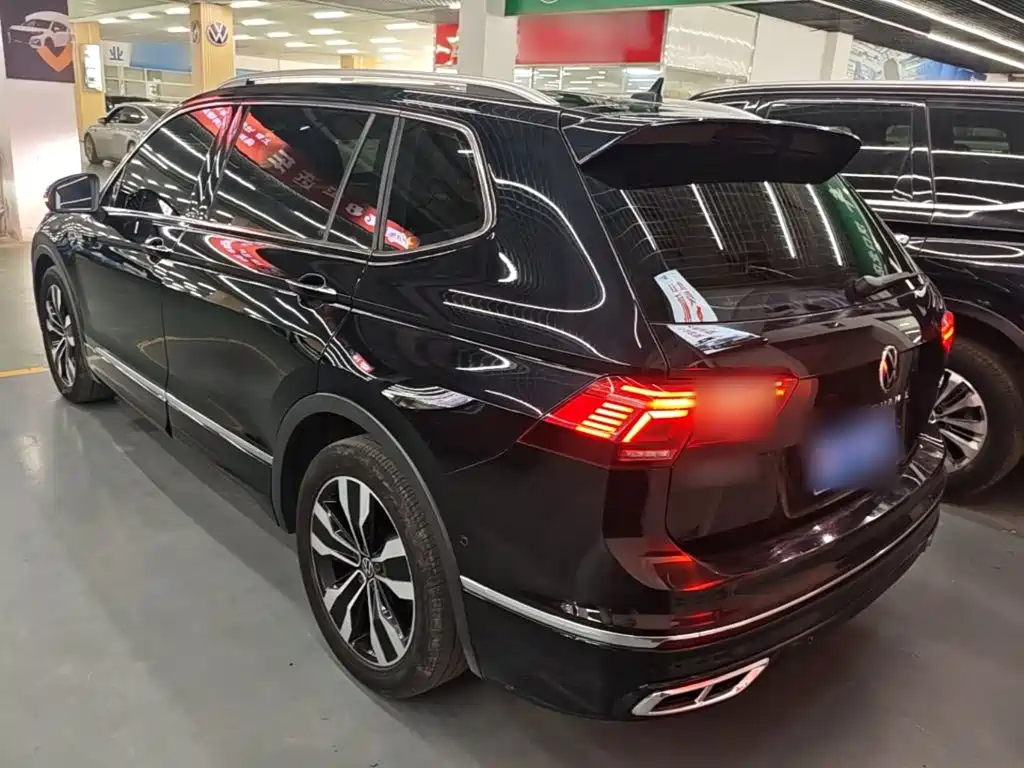 Volkswagen Tiguan L — миниатюра 6