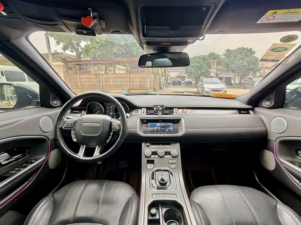 Land Rover Range Rover Evoque 2018 240PS