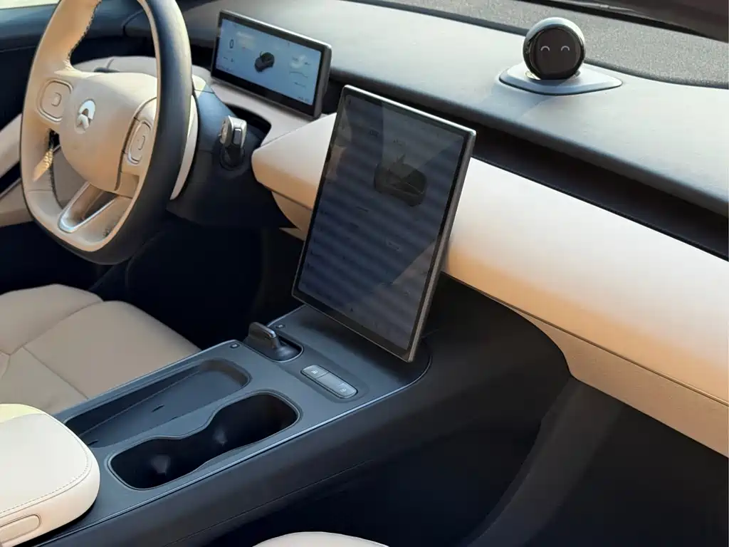 NIO ET5 — миниатюра 12