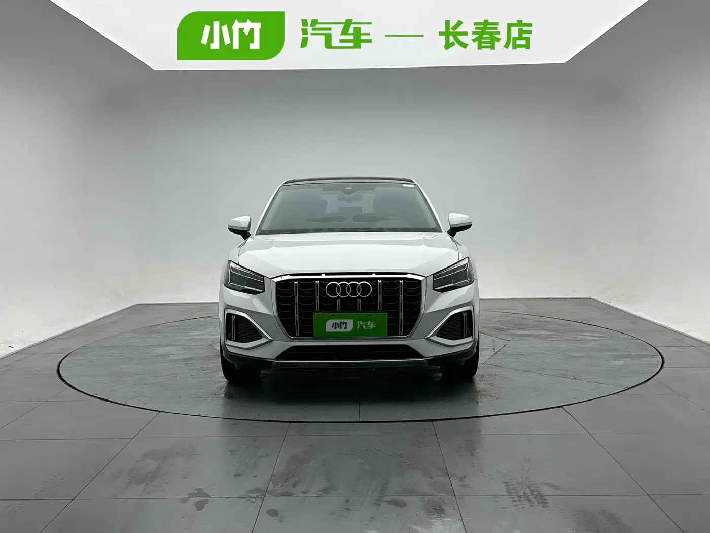 Audi Q2L