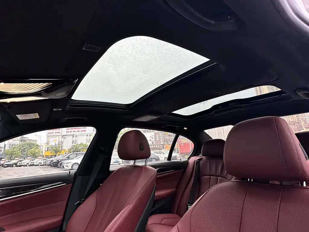 BMW 5 Series — миниатюра 22