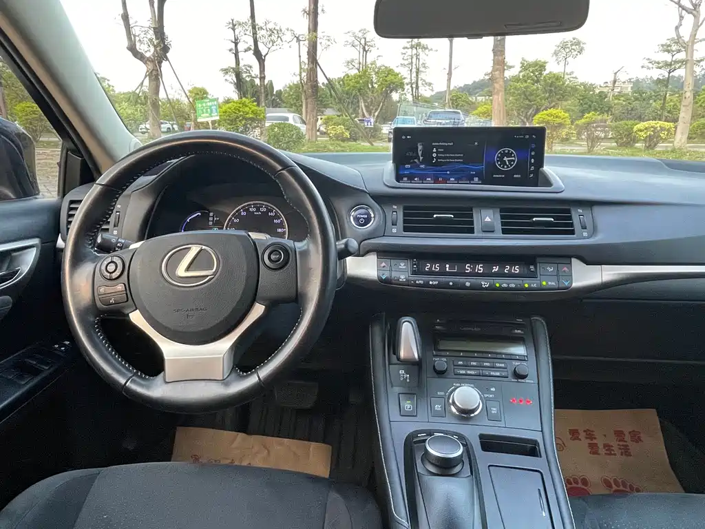 LEXUS CT