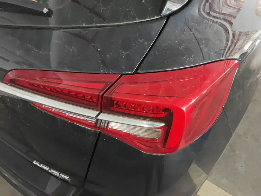 Buick Envision Plus — миниатюра 8