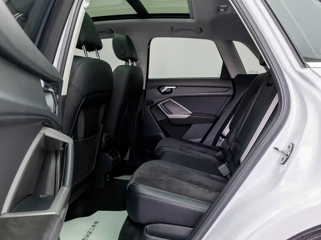 Audi Q3 — миниатюра 5