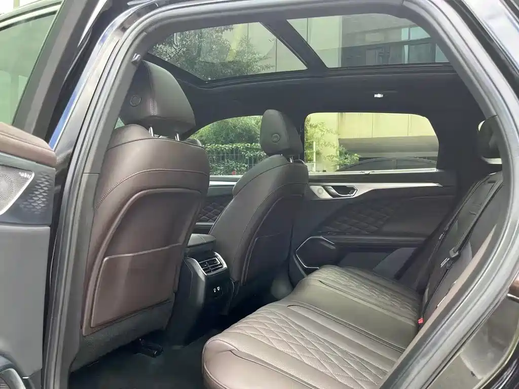 WEI PAI WEI BRAND MOCHA NEW ENERGY