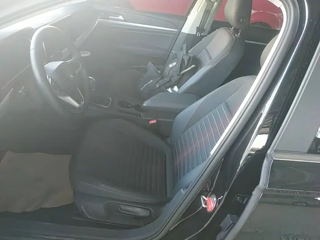 Volkswagen Lavida — миниатюра 15