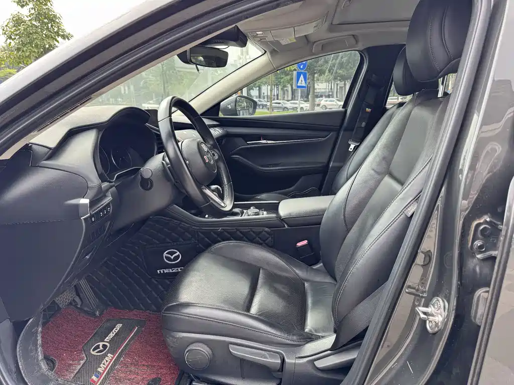 Mazda 3 Axela — миниатюра 5